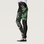 Tropische Leggings Hibiscus en Bamboo<br><div class="desc">Oefening in stijl met deze tropische leggings met een replica van mijn oorspronkelijke hand geschilderde waterverf roze hibiscus flower en bamboebladeren boven een rijke zwarte achtergrond. Een perfect cadeau voor vrouw, vriendin of dochter... of voor de artistieke geschiktheid of de yoga-broek. Ga naar Een Belle op www.zazzle.com/dotellabelle voor meer informatie...</div>
