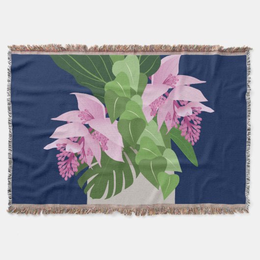 Tropische Medinilla Roze Bloem op Donkerblauw Deken (Voorkant)