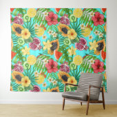 Tropische mix-fruit, bloemen en bladeren op blauw wandkleed (In Situ (horizontaal))