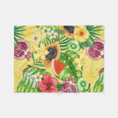 Tropische mix-fruit, bloemen en bladeren op geel fleece deken (Voorkant (Horizontaal))