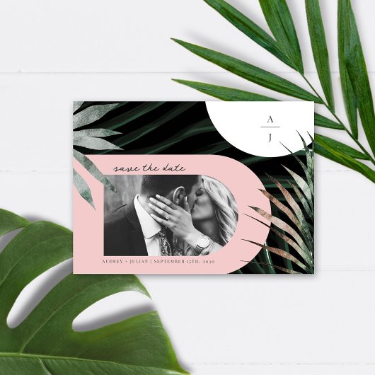 Tropische Palm Blush Roze Monogram Save The Date