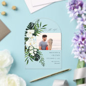 Tropische Palm & Witte Bloemen Bewaar de Datum Fot Acryl Uitnodigingen (Insitu (Huwelijk))