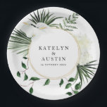 tropische palmbladeren groen bloemenbruiloft papieren bordje<br><div class="desc">Een eenvoudig ontwerp met tropische palmbladeren groen bloemenbruiloft. De tekstdetails en kleuren kunnen worden bewerkt.</div>