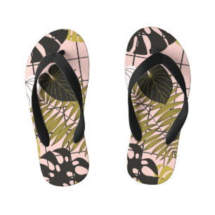 Tropische palmbladeren, stijlvolle zomer. kinder teenslippers