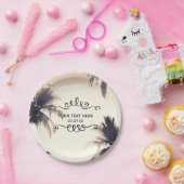 Tropische palmbomen en lampjes, droom van kreuken papieren bordje (Feest)