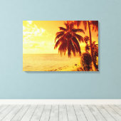 Tropische palmbomen op een strand bij zonsondergan canvas afdruk (Insitu (Houten vloer))
