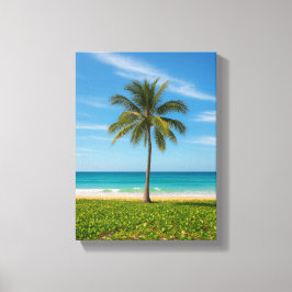 Tropische palmboom aan de kust van de oceaan canvas afdruk
