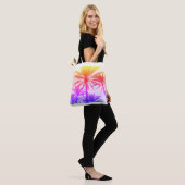 tropische palmboom in retro neon 80's zomerkwab tote bag (Op model)