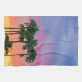 Tropische palmen met een regenbooghemel theedoek (Horizontaal)