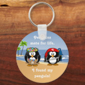 Tropische pinguïns Couple Hula Pirate Island Beach Sleutelhanger (Voorkant)