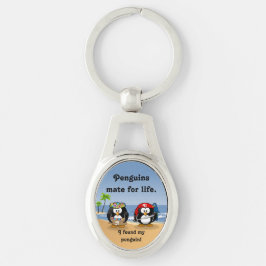 Tropische pinguïns Couple Hula Pirate Island Beach Sleutelhanger