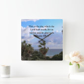 TROPISCHE PSALM 118:24 OCEAAN EN PALMBOMEN VIERKANTE KLOK (Huis)