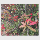 Tropische rode en groene botanische wijnstokken cadeaupapier (Vlak)