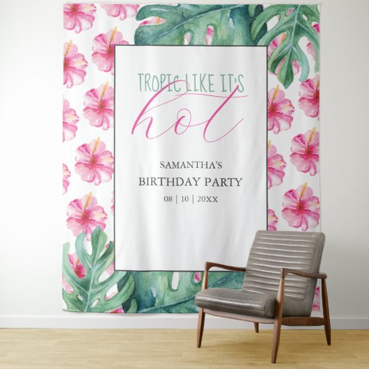 Tropische Roze Bloem Verjaardagsfeest Achtergrond Wandkleed (In situ)