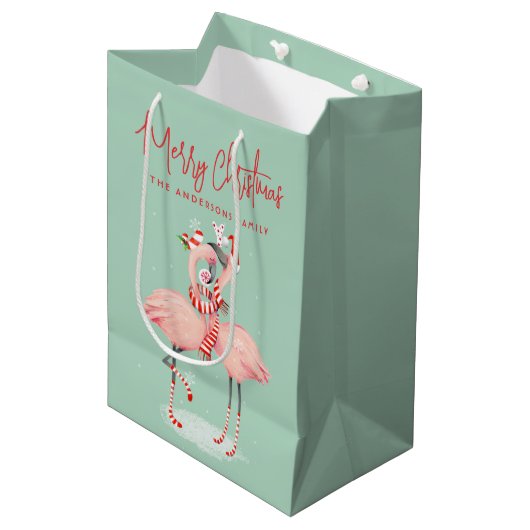 Tropische Roze Flamingo Met Kerstmannenmutsen Kers Medium Cadeauzakje (Voorkant Gekanteld)