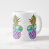 Tropische roze paarse ananas grote koffiekop (Voorkant rechts)
