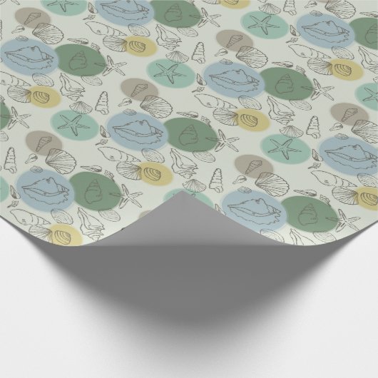 Tropische schelpen op het strand cadeaupapier (Hoek)