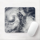 Tropische stormen Boris en Cristina Muismat (Met muis)