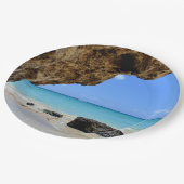 Tropische strandkust met een Big Rock Papieren Bordje (Gekanteld)