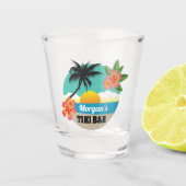 Tropische Sunset Tiki Bar met naam Shot Glas (Voorkant)