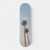 Tropische Tall Palm Trees en Blue Sky California Persoonlijk Skateboard (Voorkant)