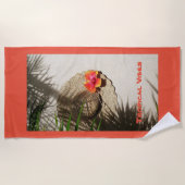 Tropische Vibes Hibiscus Sunhat op zand Sinaasappe Strandlaken (Voorkant)