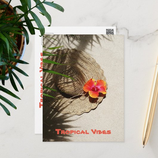 Tropische Vibes Sunhat and Hibiscus Briefkaart
