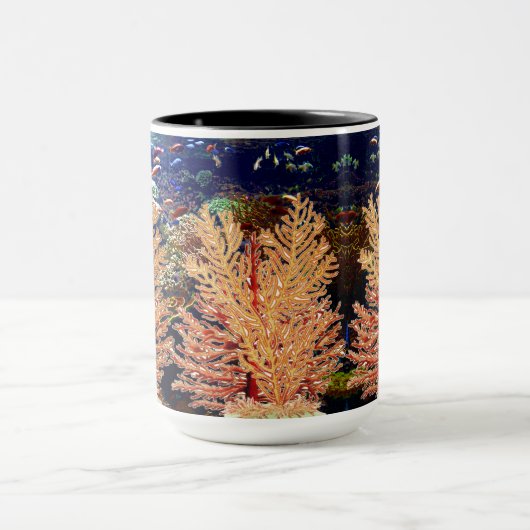 Tropische vis kleurrijk koraalrif diepblauw mok (Midden)