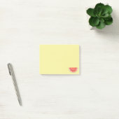 Tropische watermeloenvruchten op geel post-it® notes (Kantoor)