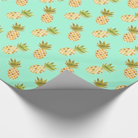 Tropische Waterverf Pineappelpatroon Cadeaupapier (Hoek)
