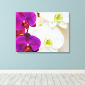 Tropische witte orchideeën Nummer drie Canvas Afdruk (Insitu (Houten vloer))