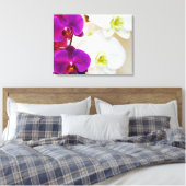 Tropische witte orchideeën Nummer drie Canvas Afdruk (Insitu (Slaapkamer))