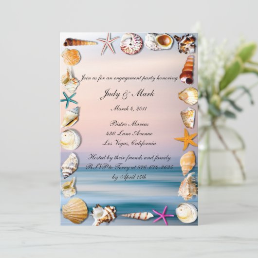 Tropische zandstrand en Seashell Engagement Party Kaart (Staand voorkant)