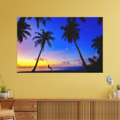 Tropische zonnepalmen bedekken de muur die leeft canvas afdruk (Insitu (Woonkamer))