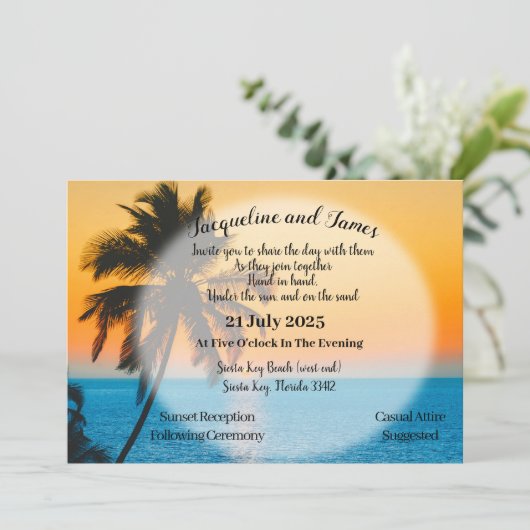 Tropische zonsondergang op het strand kaart (Staand voorkant)