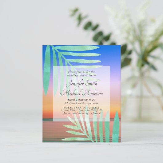 Tropische Zonsondergang Strand Bruiloft Uitnodigin (Staand voorkant)