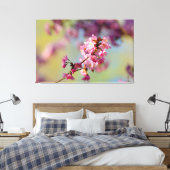 Tros SAKURA-bloesems op Groen, Blauw, Paars Canvas Afdruk (Insitu (Slaapkamer))