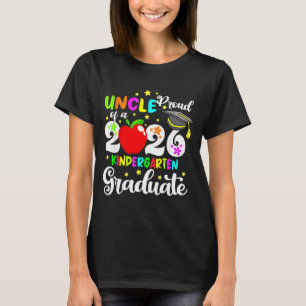 Trote oom van afgestudeerde kleuters van 2026 t-shirt