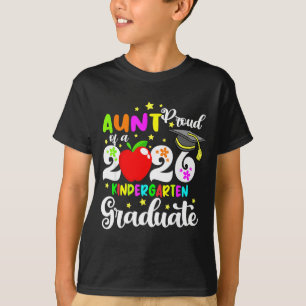 Trote tante van afgestudeerde kleuters van 2026 mo t-shirt