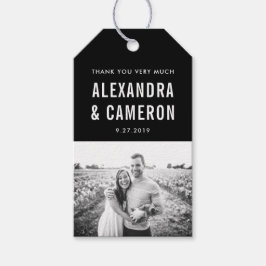 Trots Huwelijk | Witte Tekst op Zwart met Foto Cadeaulabel