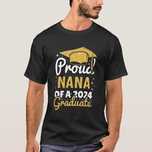 Trots Nana van een 2024 Afstuderen Afstuderen fami T-shirt (Voorkant)