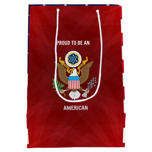 "Trots om een Amerikaan te zijn," rood, wit en bla Medium Cadeauzakje (Achterkant)