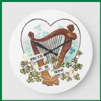 Trots om Ierse harp en groene Shamrocks te zijn