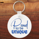"Trots om uniek te zijn" Blauwe Typografie Sleutelhanger (Achterkant)