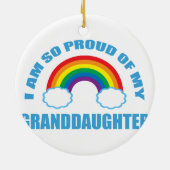 Trots op mijn kleindochter Rainbow Christmas Keramisch Ornament (Achterkant)