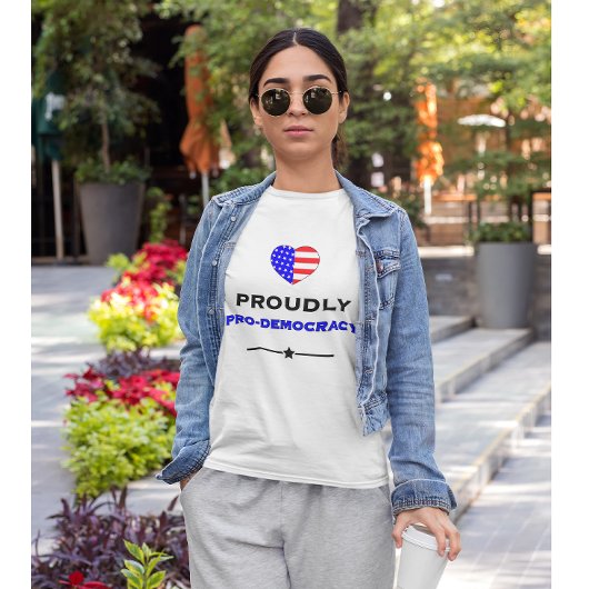 Trots pro-democratie t-shirt