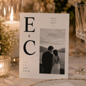 Trots Trouwkaart Monogram 'Save The Date'. Save The Date