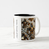 "Trots van de krijger" Tweekleurige Koffiemok (Voorkant rechts)