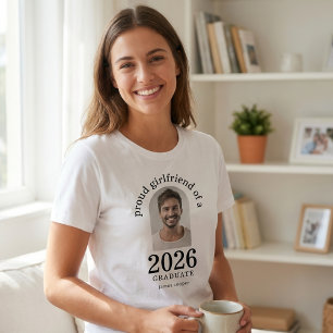 Trots Vriendin van 2025 Afstuderen Arch Foto T-shirt