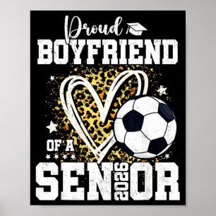 Trotse Boyfriend Van Een Afgestudeerde Voetbal Sen Poster